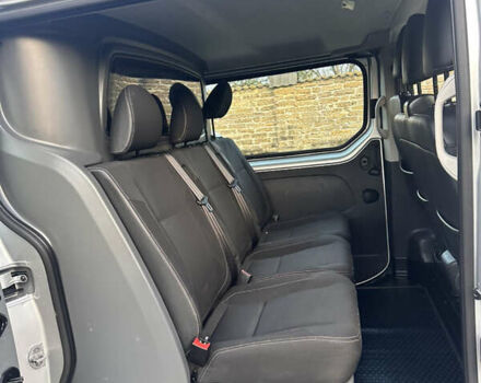 Серый Рено Трафик, объемом двигателя 1.6 л и пробегом 167 тыс. км за 18500 $, фото 27 на Automoto.ua