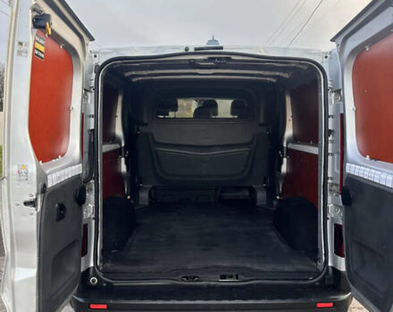 Серый Рено Трафик, объемом двигателя 1.6 л и пробегом 167 тыс. км за 18500 $, фото 22 на Automoto.ua