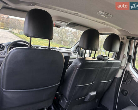 Серый Рено Трафик, объемом двигателя 1.6 л и пробегом 167 тыс. км за 18500 $, фото 21 на Automoto.ua