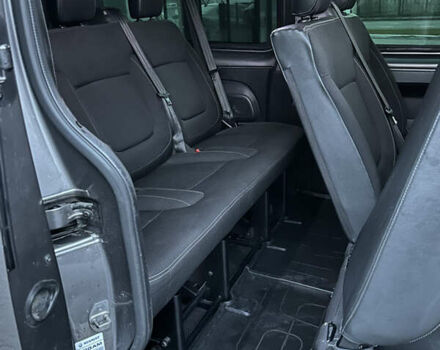 Серый Рено Трафик, объемом двигателя 2 л и пробегом 157 тыс. км за 27300 $, фото 53 на Automoto.ua