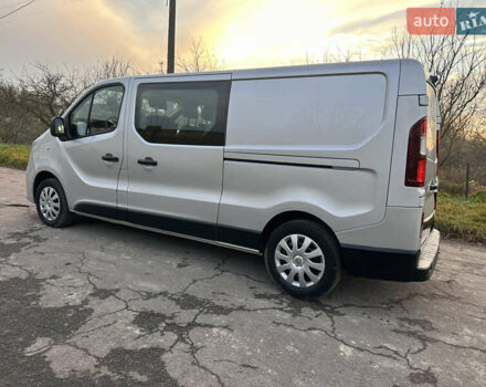 Серый Рено Трафик, объемом двигателя 1.6 л и пробегом 167 тыс. км за 18500 $, фото 4 на Automoto.ua