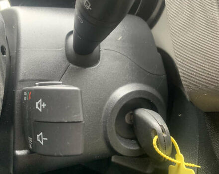 Серый Рено Трафик, объемом двигателя 1.6 л и пробегом 248 тыс. км за 16950 $, фото 13 на Automoto.ua