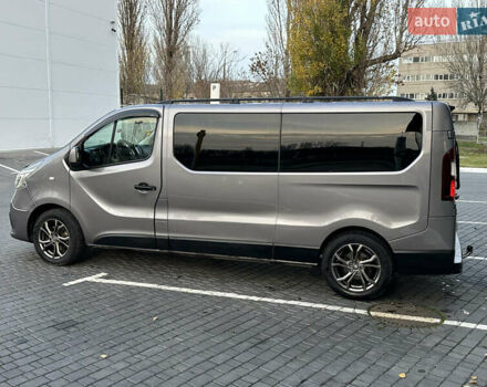 Серый Рено Трафик, объемом двигателя 2 л и пробегом 157 тыс. км за 27300 $, фото 9 на Automoto.ua