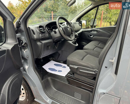 Серый Рено Трафик, объемом двигателя 2 л и пробегом 209 тыс. км за 21800 $, фото 41 на Automoto.ua