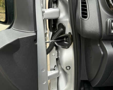 Сірий Рено Трафік, об'ємом двигуна 2 л та пробігом 135 тис. км за 34800 $, фото 47 на Automoto.ua