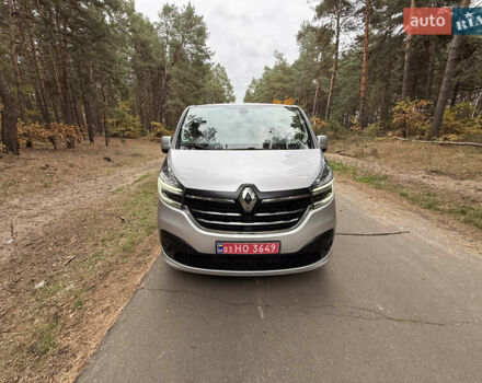 Сірий Рено Трафік, об'ємом двигуна 2 л та пробігом 135 тис. км за 34800 $, фото 119 на Automoto.ua