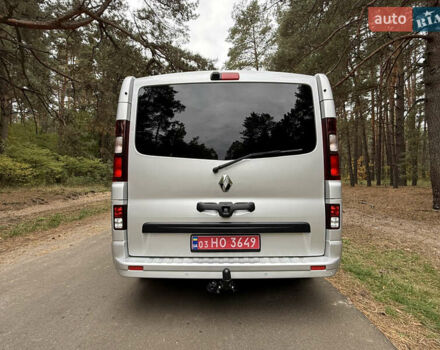 Сірий Рено Трафік, об'ємом двигуна 2 л та пробігом 135 тис. км за 34800 $, фото 120 на Automoto.ua