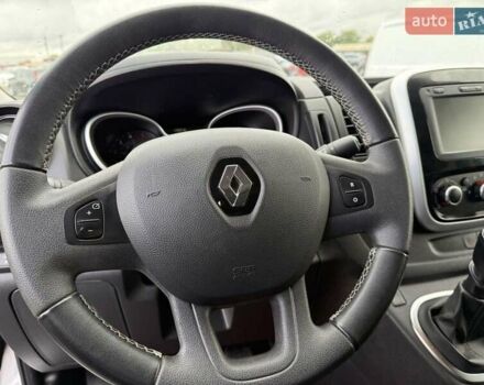 Серый Рено Трафик, объемом двигателя 2 л и пробегом 138 тыс. км за 22900 $, фото 24 на Automoto.ua