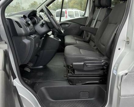 Серый Рено Трафик, объемом двигателя 2 л и пробегом 138 тыс. км за 22900 $, фото 15 на Automoto.ua