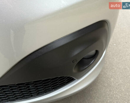 Сірий Рено Трафік, об'ємом двигуна 2 л та пробігом 135 тис. км за 34800 $, фото 23 на Automoto.ua