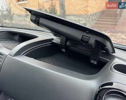 Серый Рено Трафик, объемом двигателя 2 л и пробегом 209 тыс. км за 21800 $, фото 29 на Automoto.ua