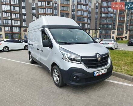 Серый Рено Трафик, объемом двигателя 2 л и пробегом 212 тыс. км за 16300 $, фото 51 на Automoto.ua