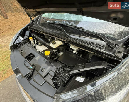 Серый Рено Трафик, объемом двигателя 2 л и пробегом 52 тыс. км за 28800 $, фото 67 на Automoto.ua