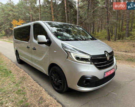 Сірий Рено Трафік, об'ємом двигуна 2 л та пробігом 135 тис. км за 34800 $, фото 106 на Automoto.ua