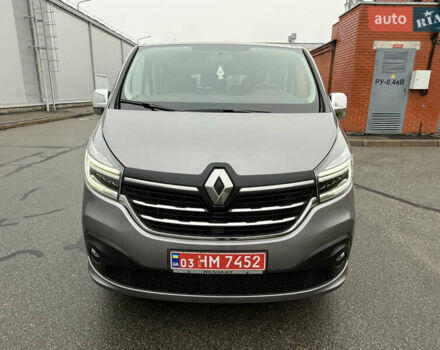 Серый Рено Трафик, объемом двигателя 2 л и пробегом 275 тыс. км за 24800 $, фото 48 на Automoto.ua