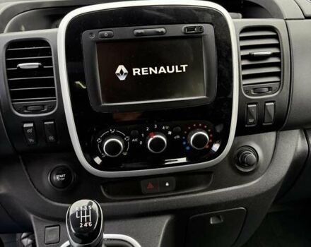 Серый Рено Трафик, объемом двигателя 2 л и пробегом 138 тыс. км за 22900 $, фото 26 на Automoto.ua