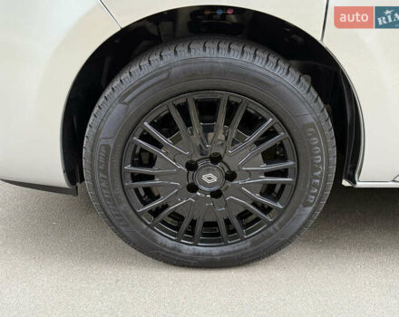 Сірий Рено Трафік, об'ємом двигуна 2 л та пробігом 135 тис. км за 34800 $, фото 20 на Automoto.ua