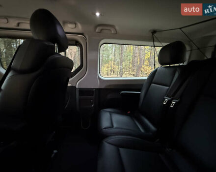 Сірий Рено Трафік, об'ємом двигуна 2 л та пробігом 135 тис. км за 34800 $, фото 67 на Automoto.ua