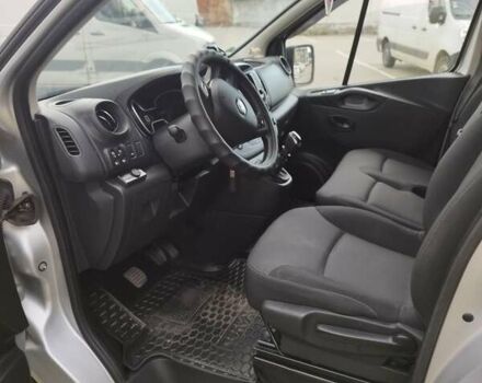 Серый Рено Трафик, объемом двигателя 2 л и пробегом 212 тыс. км за 16300 $, фото 28 на Automoto.ua