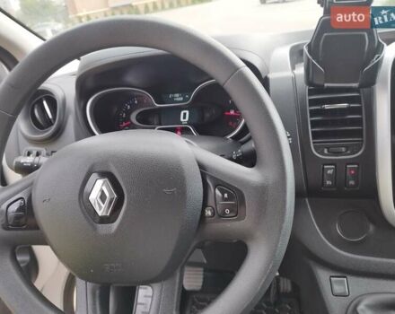 Серый Рено Трафик, объемом двигателя 2 л и пробегом 212 тыс. км за 16300 $, фото 21 на Automoto.ua