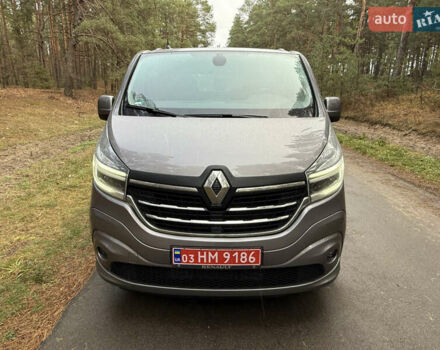Серый Рено Трафик, объемом двигателя 2 л и пробегом 52 тыс. км за 28800 $, фото 22 на Automoto.ua