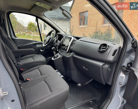 Серый Рено Трафик, объемом двигателя 2 л и пробегом 209 тыс. км за 21800 $, фото 26 на Automoto.ua