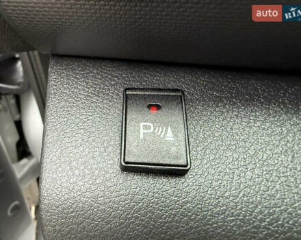 Сірий Рено Трафік, об'ємом двигуна 2 л та пробігом 135 тис. км за 34800 $, фото 54 на Automoto.ua