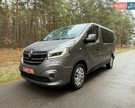 Серый Рено Трафик, объемом двигателя 2 л и пробегом 52 тыс. км за 28800 $, фото 6 на Automoto.ua