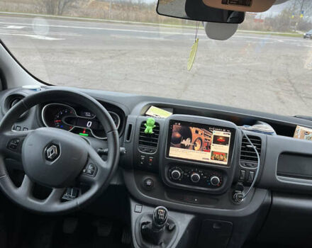 Серый Рено Трафик, объемом двигателя 2 л и пробегом 110 тыс. км за 25500 $, фото 7 на Automoto.ua