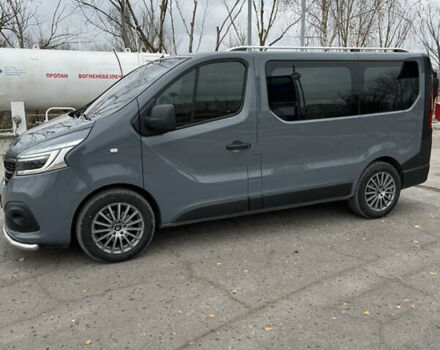 Серый Рено Трафик, объемом двигателя 2 л и пробегом 110 тыс. км за 25500 $, фото 6 на Automoto.ua