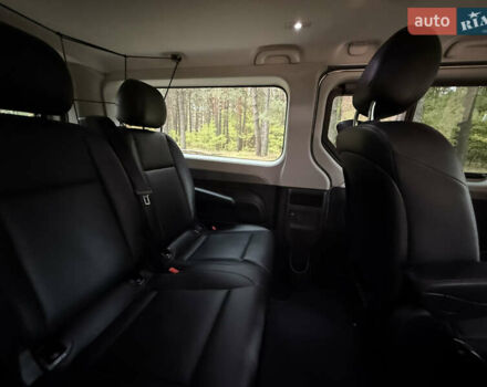 Сірий Рено Трафік, об'ємом двигуна 2 л та пробігом 135 тис. км за 34800 $, фото 88 на Automoto.ua