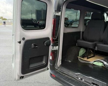 Серый Рено Трафик, объемом двигателя 2 л и пробегом 138 тыс. км за 22900 $, фото 11 на Automoto.ua