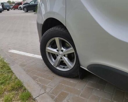 Серый Рено Трафик, объемом двигателя 2 л и пробегом 212 тыс. км за 16300 $, фото 6 на Automoto.ua