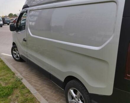 Серый Рено Трафик, объемом двигателя 2 л и пробегом 212 тыс. км за 16300 $, фото 7 на Automoto.ua