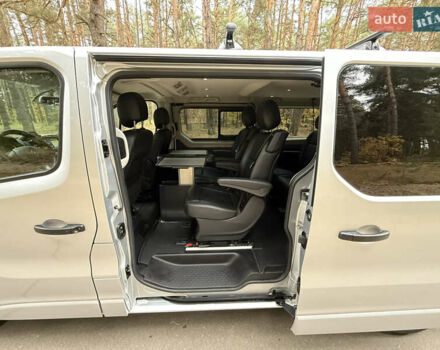 Сірий Рено Трафік, об'ємом двигуна 2 л та пробігом 135 тис. км за 34800 $, фото 97 на Automoto.ua