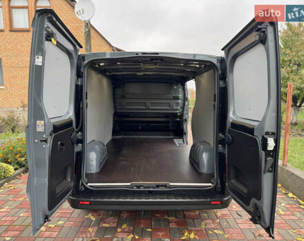 Сірий Рено Трафік, об'ємом двигуна 2 л та пробігом 209 тис. км за 21800 $, фото 19 на Automoto.ua