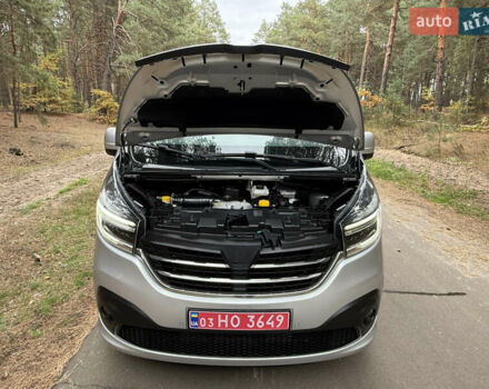 Сірий Рено Трафік, об'ємом двигуна 2 л та пробігом 135 тис. км за 34800 $, фото 104 на Automoto.ua