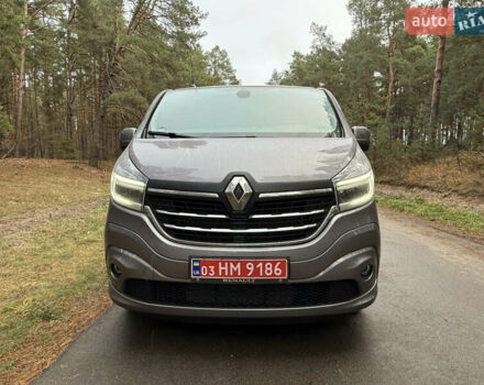 Серый Рено Трафик, объемом двигателя 2 л и пробегом 52 тыс. км за 28800 $, фото 4 на Automoto.ua