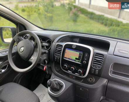 Серый Рено Трафик, объемом двигателя 2 л и пробегом 245 тыс. км за 17500 $, фото 24 на Automoto.ua