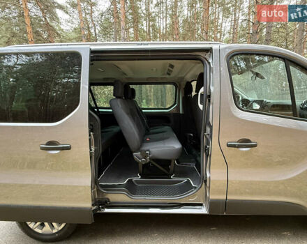 Серый Рено Трафик, объемом двигателя 2 л и пробегом 52 тыс. км за 28800 $, фото 40 на Automoto.ua