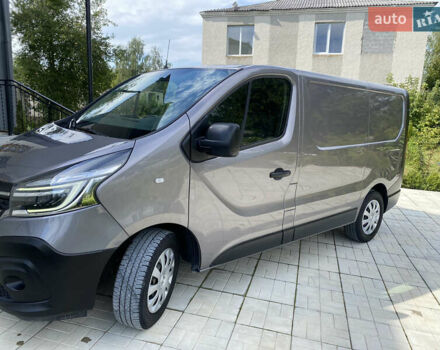 Серый Рено Трафик, объемом двигателя 2 л и пробегом 245 тыс. км за 17500 $, фото 5 на Automoto.ua