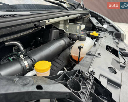 Серый Рено Трафик, объемом двигателя 2 л и пробегом 202 тыс. км за 23999 $, фото 9 на Automoto.ua