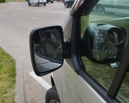 Серый Рено Трафик, объемом двигателя 2 л и пробегом 212 тыс. км за 16300 $, фото 5 на Automoto.ua