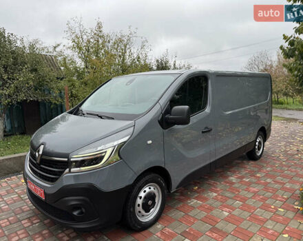 Серый Рено Трафик, объемом двигателя 2 л и пробегом 209 тыс. км за 21800 $, фото 5 на Automoto.ua