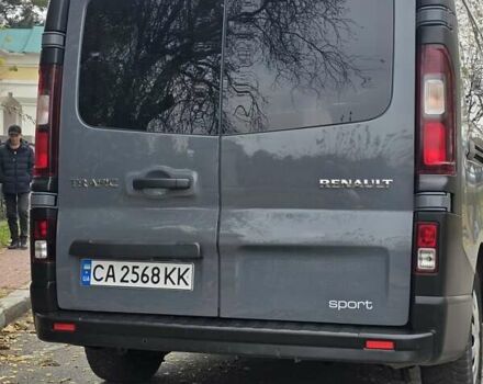 Серый Рено Трафик, объемом двигателя 2 л и пробегом 203 тыс. км за 23500 $, фото 45 на Automoto.ua