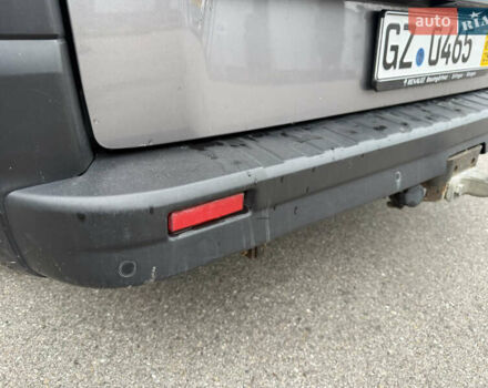 Сірий Рено Трафік, об'ємом двигуна 2 л та пробігом 219 тис. км за 21999 $, фото 13 на Automoto.ua