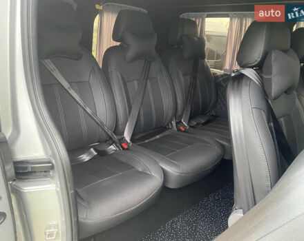 Серый Рено Трафик, объемом двигателя 2 л и пробегом 150 тыс. км за 22500 $, фото 16 на Automoto.ua