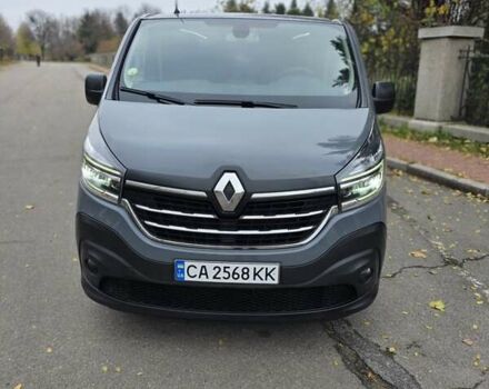 Серый Рено Трафик, объемом двигателя 2 л и пробегом 203 тыс. км за 23500 $, фото 5 на Automoto.ua