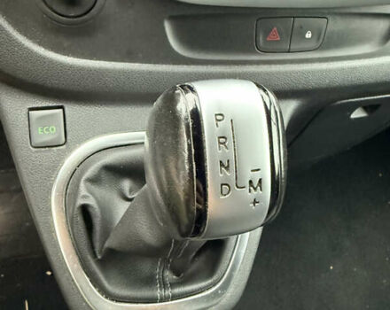 Сірий Рено Трафік, об'ємом двигуна 2 л та пробігом 219 тис. км за 21999 $, фото 24 на Automoto.ua