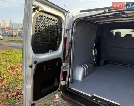 Серый Рено Трафик, объемом двигателя 2 л и пробегом 205 тыс. км за 25700 $, фото 41 на Automoto.ua